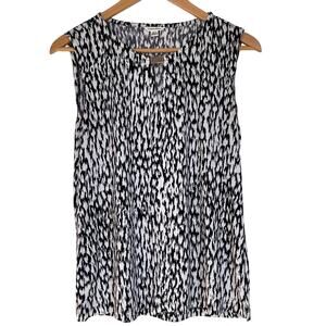 Calvin Klein Women's Black and White Sleeveless Flowy Blouse Size Small